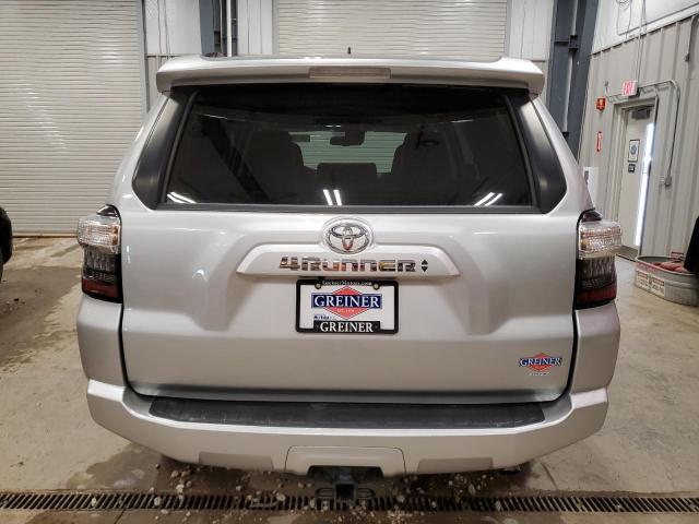  TOYOTA 4RUNNER SE 2023 Серебристый