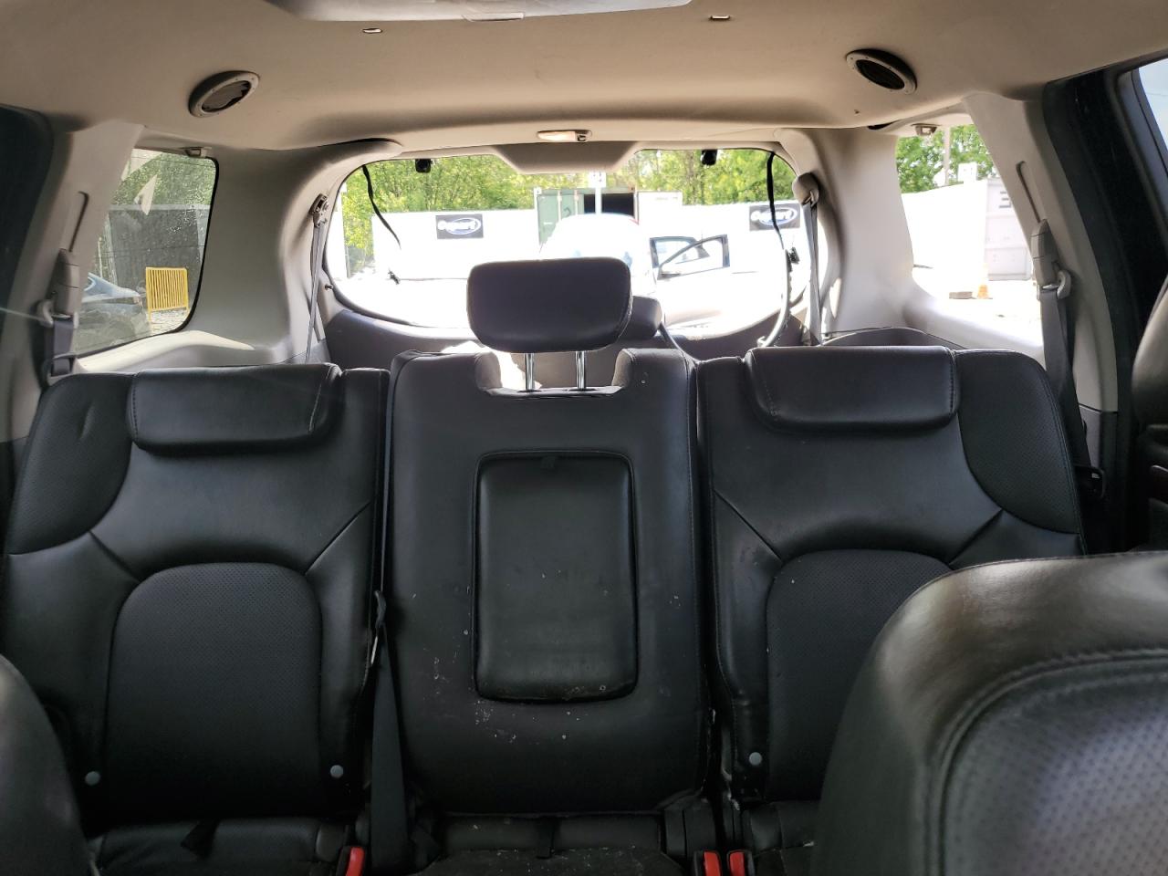 5N1AR1NB7BC618794 2011 Nissan Pathfinder S