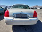 2005 Lincoln Town Car Signature en Venta en North Las Vegas, NV - Minor Dent/Scratches
