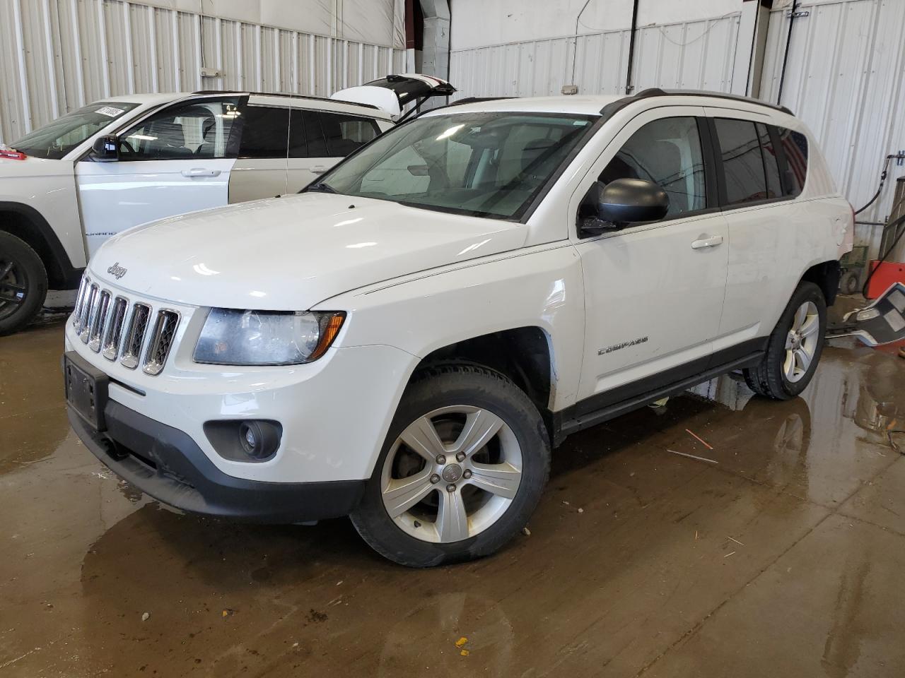 2015 Jeep Compass Sport იყიდება Franklin-ში, WI - Rear End