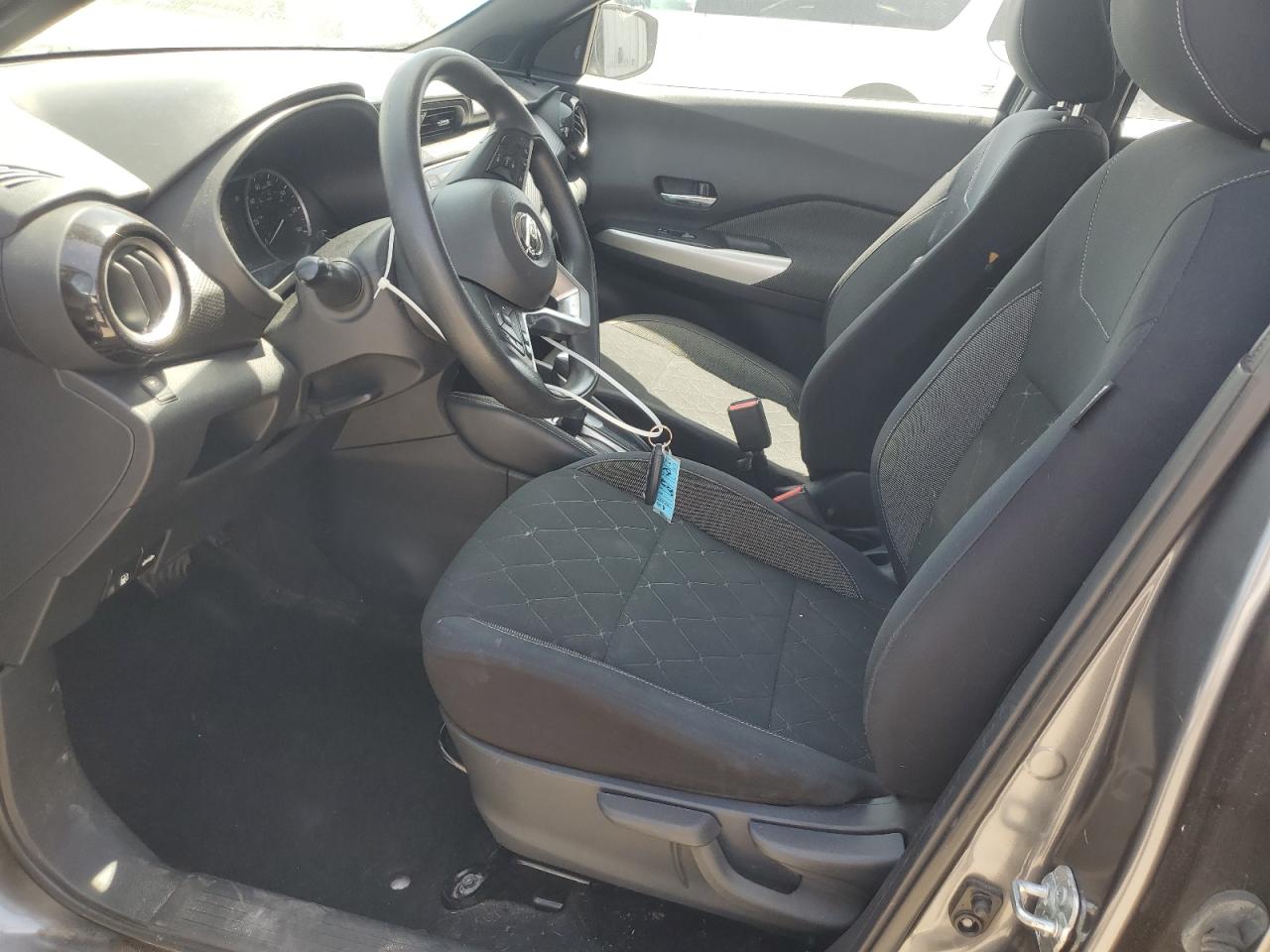 2019 Nissan Kicks S VIN: 3N1CP5CU1KL517854 Lot: 56949535