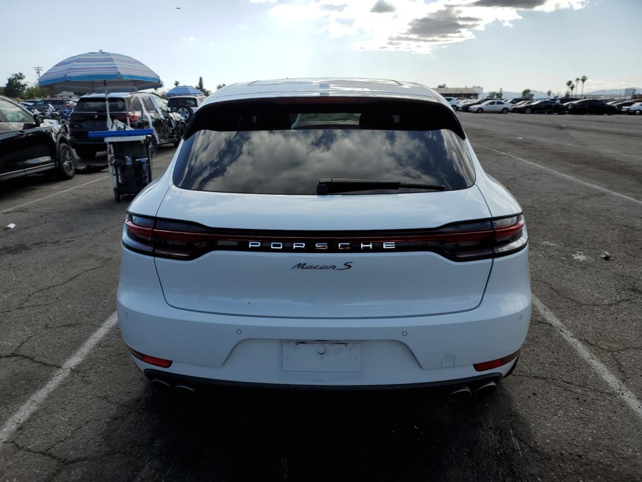 2020 Porsche Macan S VIN: WP1AB2A50LLB38028 Lot: 56374975