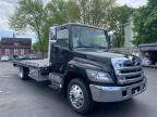 2015 Hino 258/268  zu verkaufen in Mendon, MA - Normal Wear