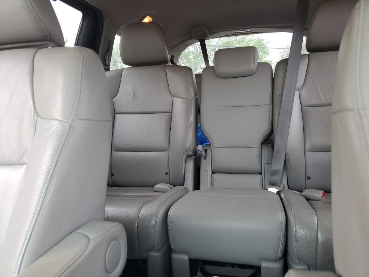 2011 Honda Odyssey Touring VIN: 5FNRL5H96BB038061 Lot: 56738395