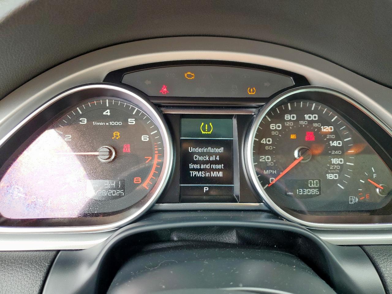 2013 Audi Q7 Prestige VIN: WA1DGBFE7DD002137 Lot: 58760065