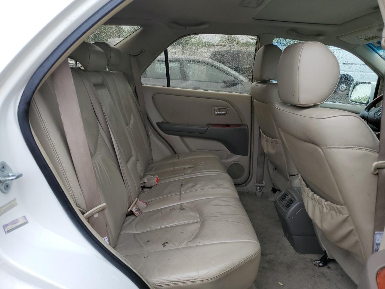 2002 Lexus Rx 300 VIN: JTJHF10UX20256477 Lot: 56170255