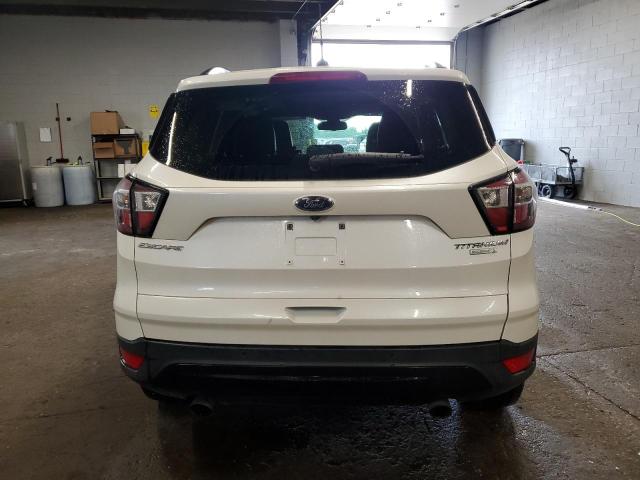  FORD ESCAPE 2017 Biały