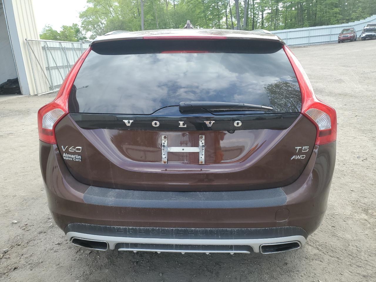 2018 Volvo V60 Cross Country Premier VIN: YV440MWK8J2058037 Lot: 58380175