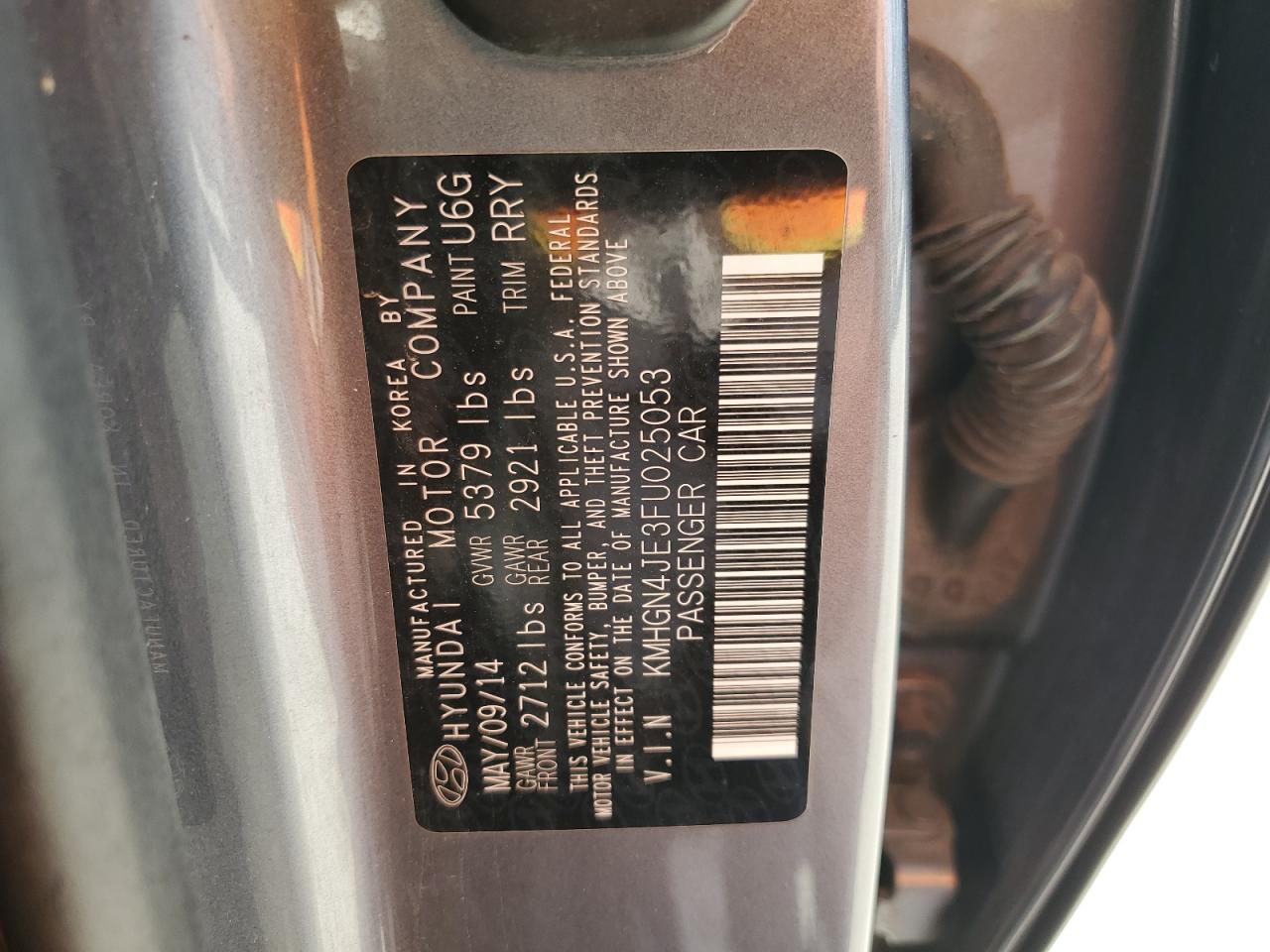 2015 Hyundai Genesis 3.8L VIN: KMHGN4JE3FU025053 Lot: 56745575