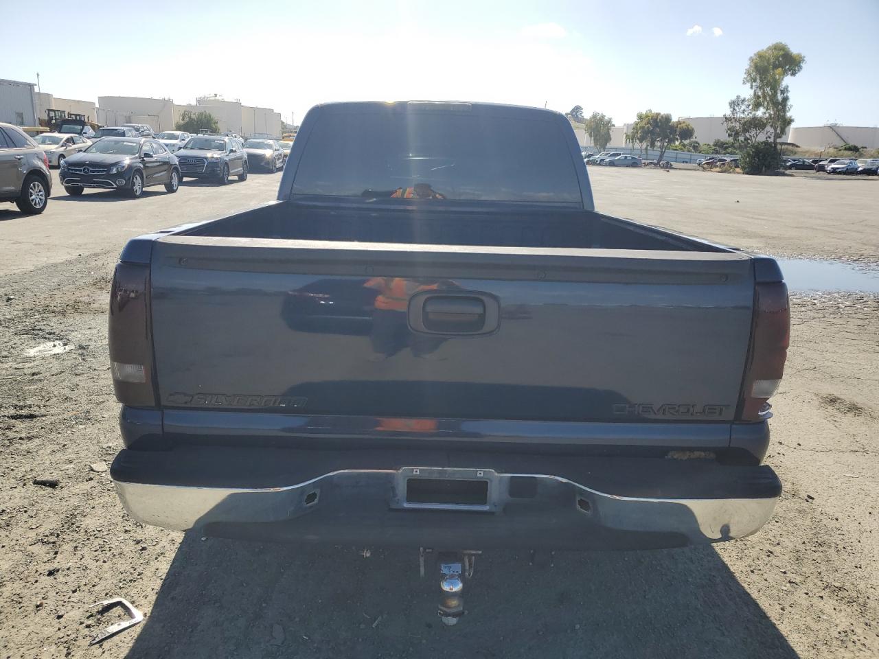 2000 Chevrolet Silverado C1500 VIN: 2GCEC19T0Y1359588 Lot: 56645235
