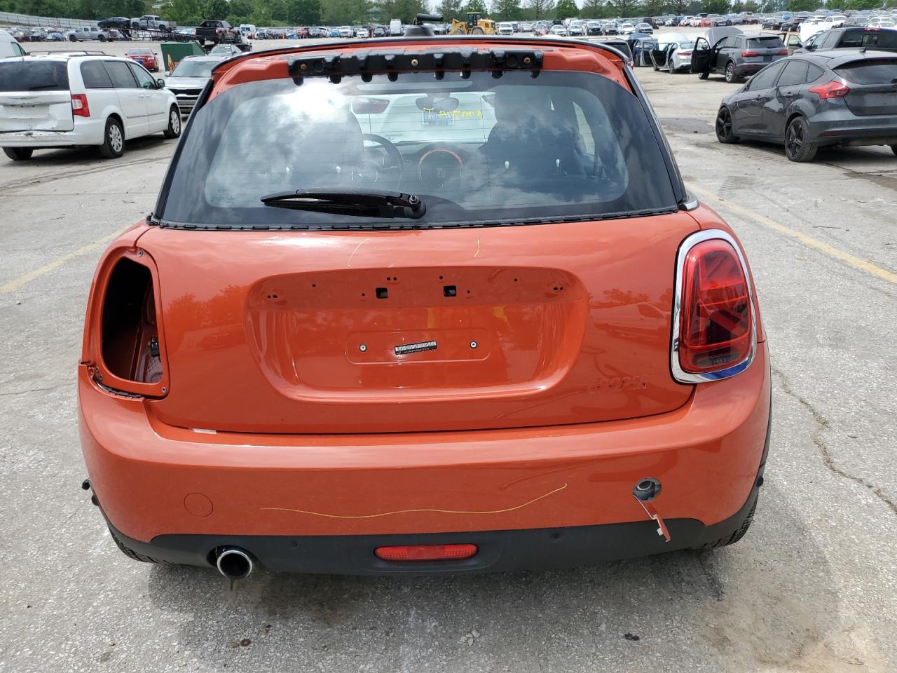 2021 Mini Cooper VIN: WMWXR3C03M2N94446 Lot: 56406585