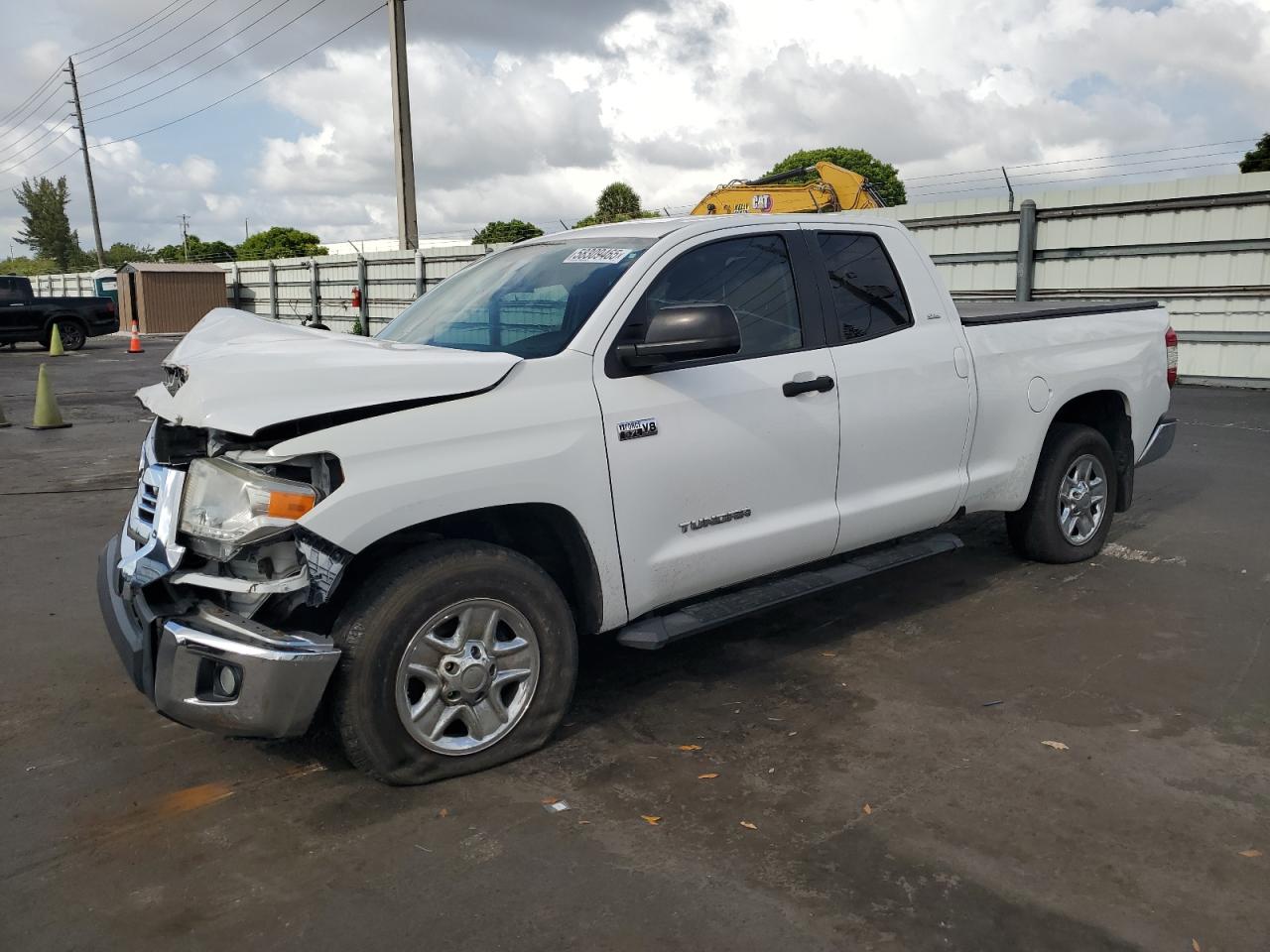 Miami, FL에서 판매 중인 2017 Toyota Tundra Double Cab Sr - Front End