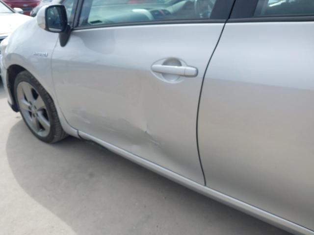 2012 TOYOTA AURIS HYBR