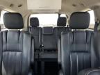 2016 Chrysler Town & Country Touring للبيع في Louisville، KY - Front End