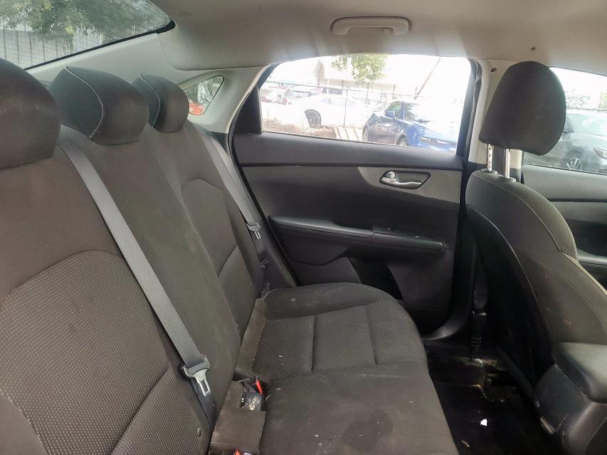  KIA FORTE 2021 Blue