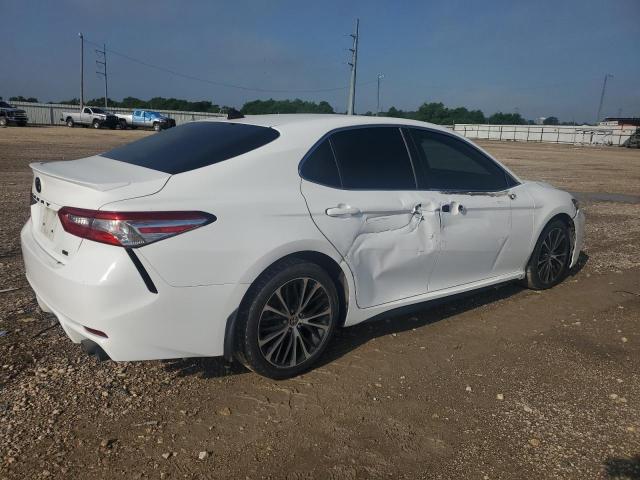  TOYOTA CAMRY 2020 Biały