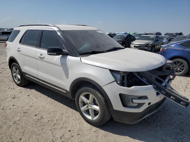 Паркетники FORD EXPLORER 2017 Белы