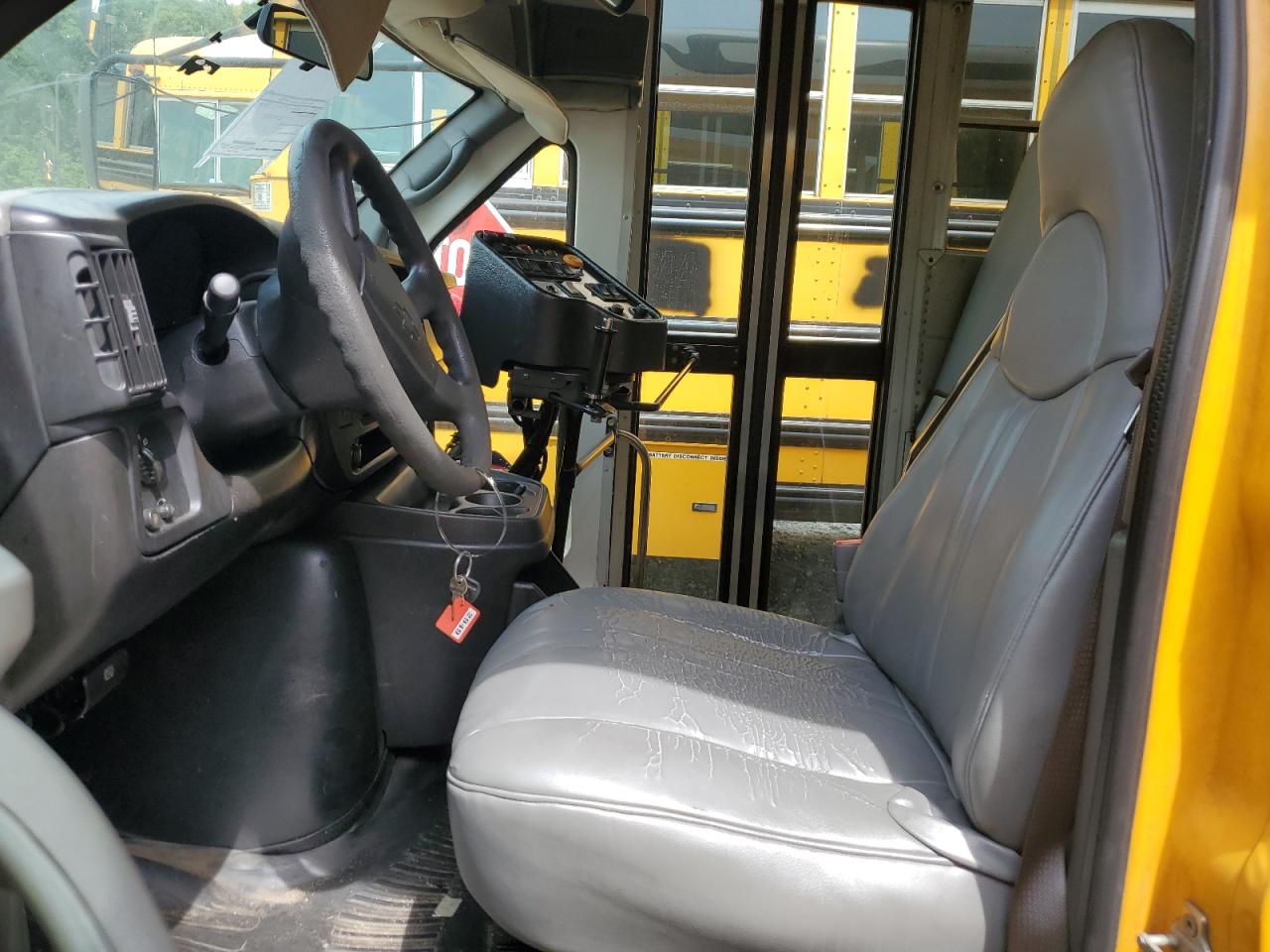 2007 Chevrolet Express G3500 VIN: 1GBJG316871231175 Lot: 56941455