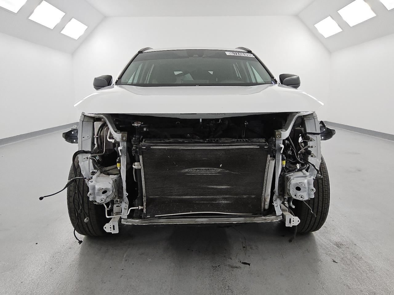 2021 Toyota Rav4 Le продається в Van Nuys, CA - Front End