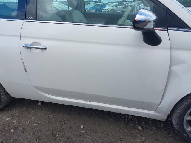 2015 FIAT 500 LOUNGE