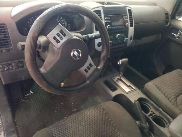  NISSAN FRONTIER 2014 Серебристый