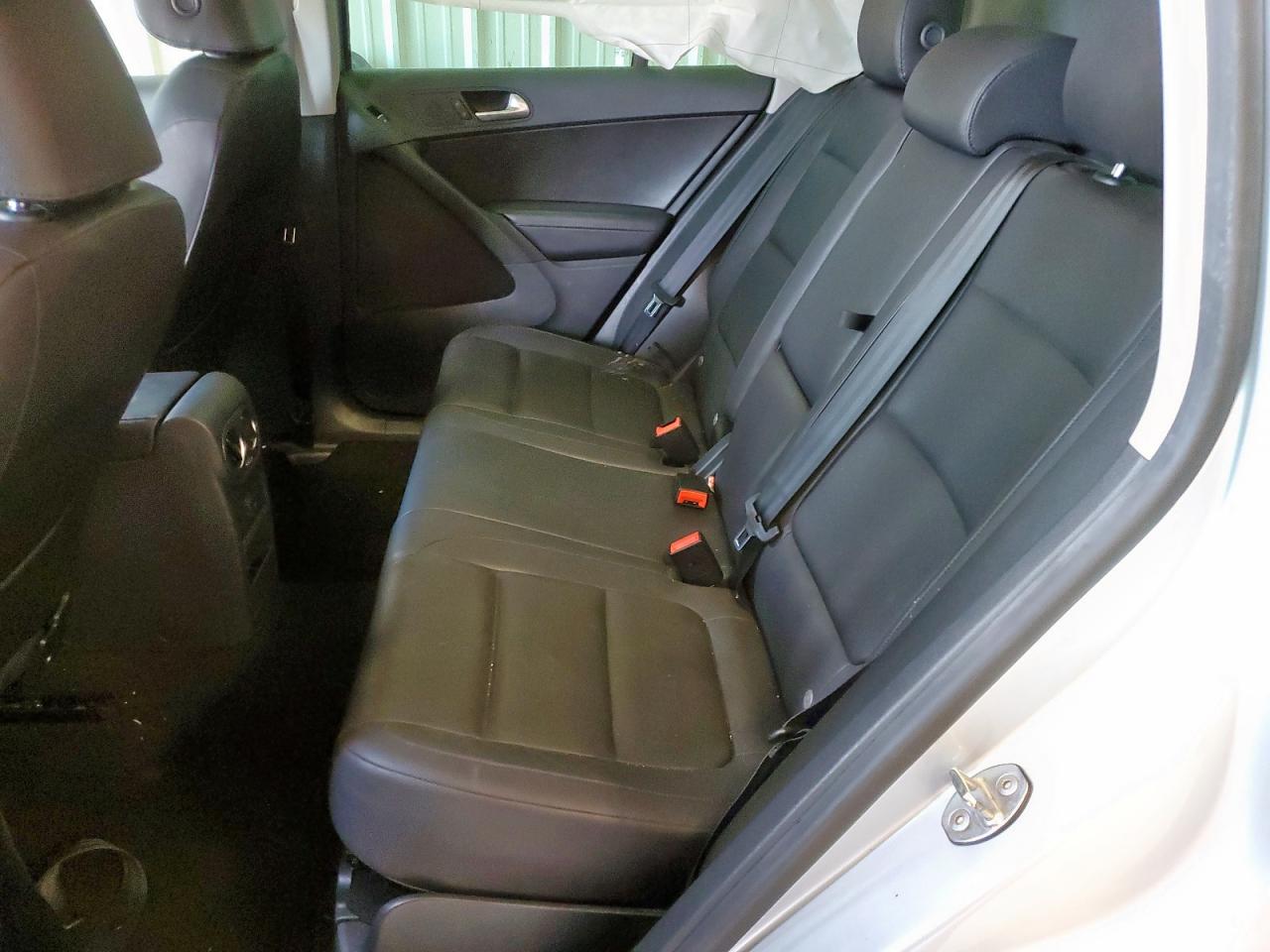 2017 Volkswagen Tiguan Wolfsburg VIN: WVGRV7AXXHK003397 Lot: 57365805