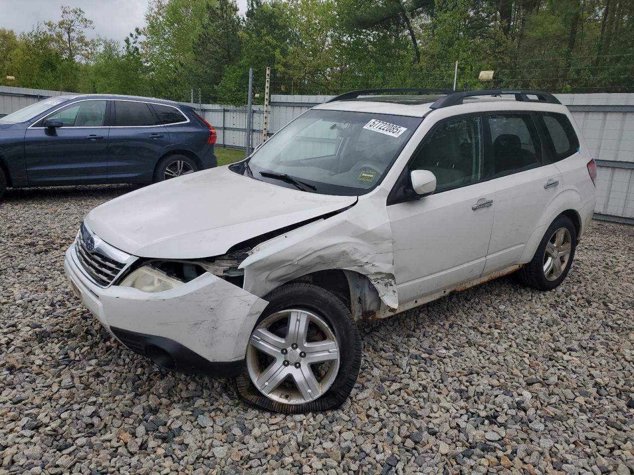 2010 Subaru Forester 2.5X Premium for Sale in Lyman, ME - Front End