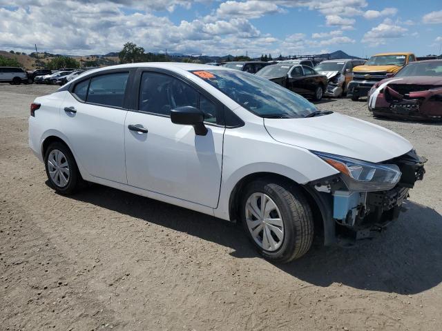  NISSAN VERSA 2021 Biały
