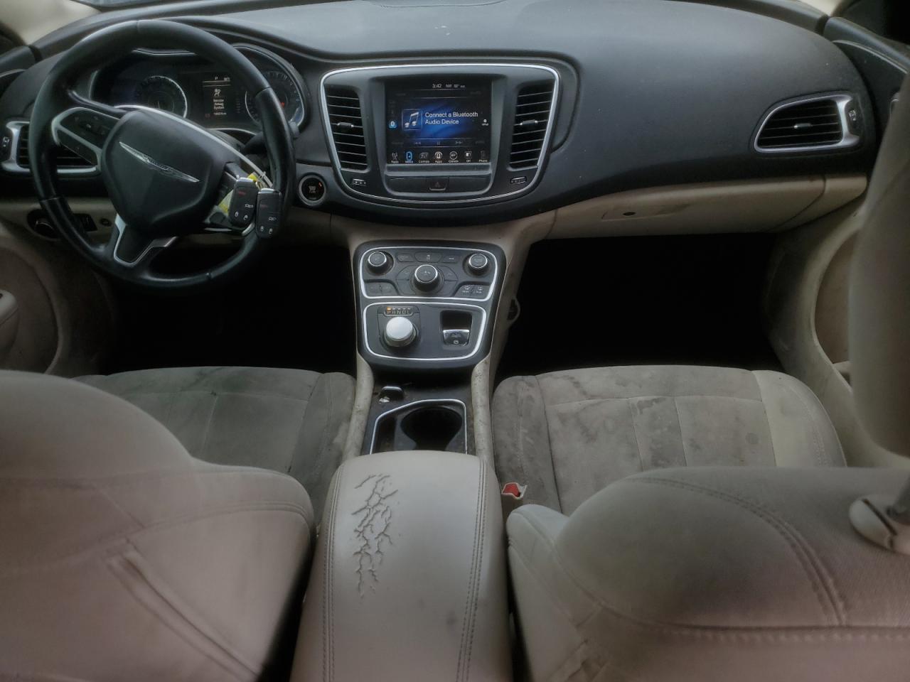2015 Chrysler 200 Limited VIN: 1C3CCCAB2FN720874 Lot: 57469925