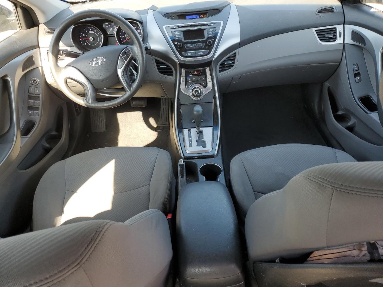 5NPDH4AE4DH236686 2013 Hyundai Elantra Gls