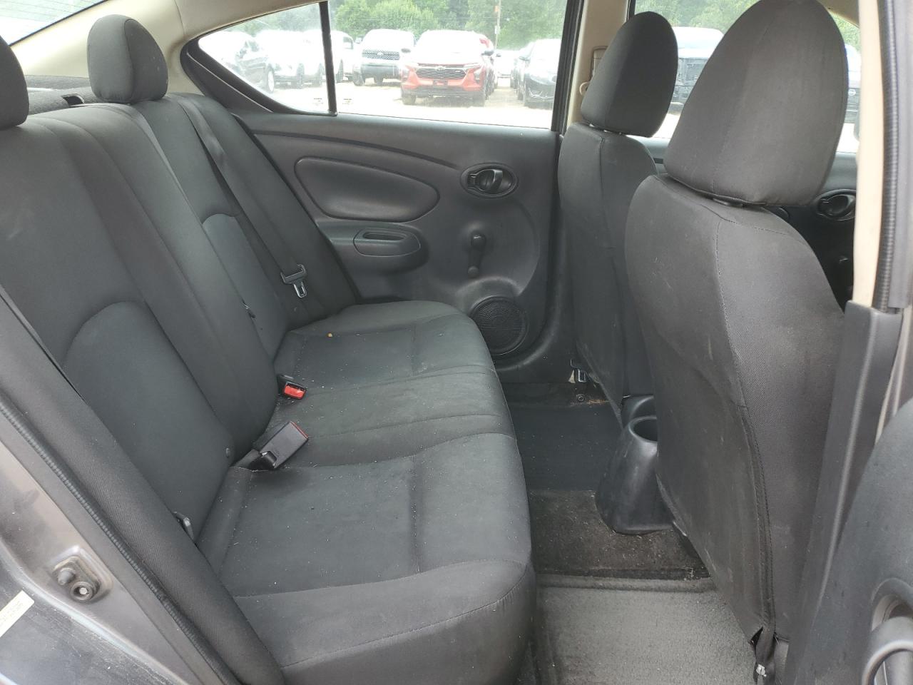 2018 Nissan Versa S VIN: 3N1CN7AP1JL813695 Lot: 57134945