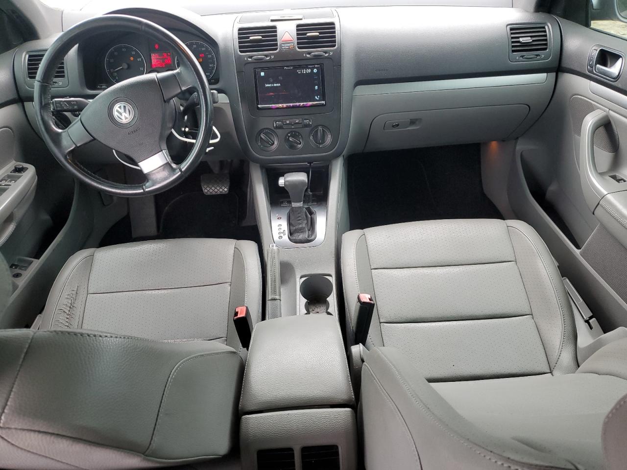 2008 Volkswagen Jetta Wolfsburg VIN: 3VWRJ71K68M129850 Lot: 58925825