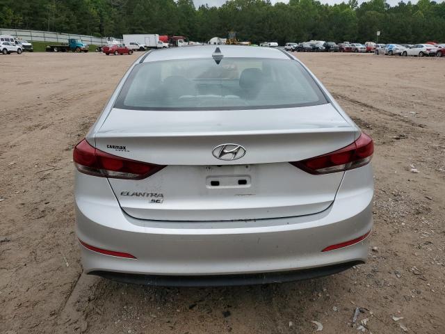  HYUNDAI ELANTRA 2018 Серебристый