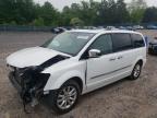 2016 Chrysler Town & Country Limited Platinum იყიდება Madisonville-ში, TN - Front End