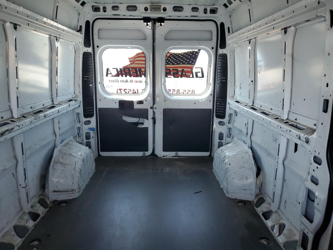 2018 Ram Promaster 2500 2500 High VIN: 3C6TRVDG2JE145869 Lot: 58159735