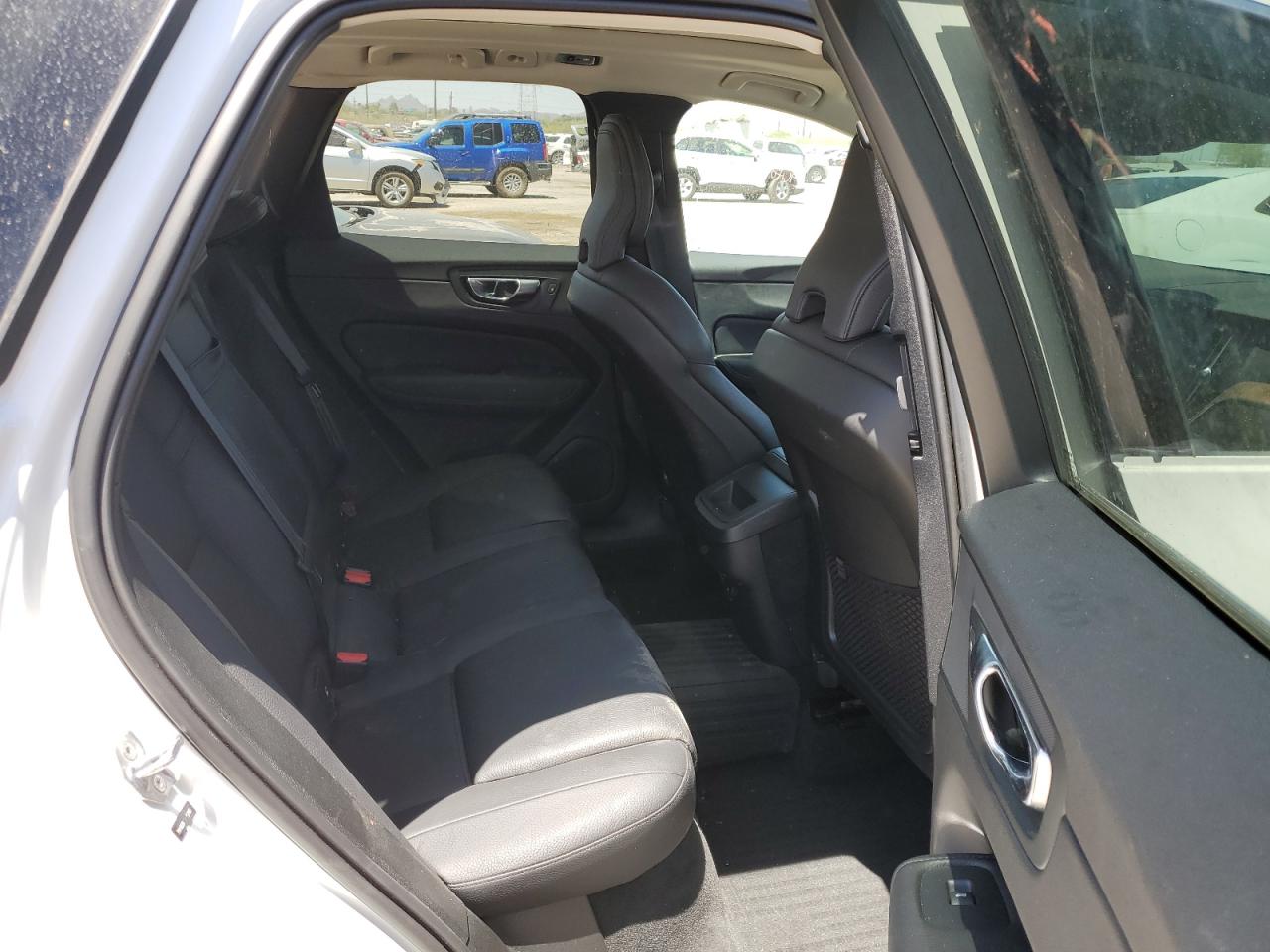 2021 Volvo Xc60 T5 Momentum VIN: YV4102DK5M1753385 Lot: 57084315