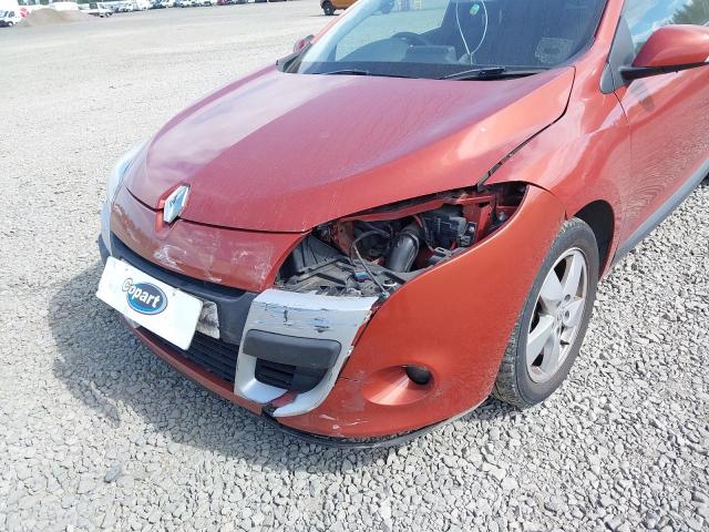 2011 RENAULT MEGANE DYN