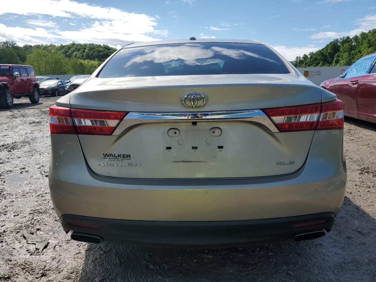 2015 Toyota Avalon Xle VIN: 4T1BK1EB1FU145922 Lot: 56230205