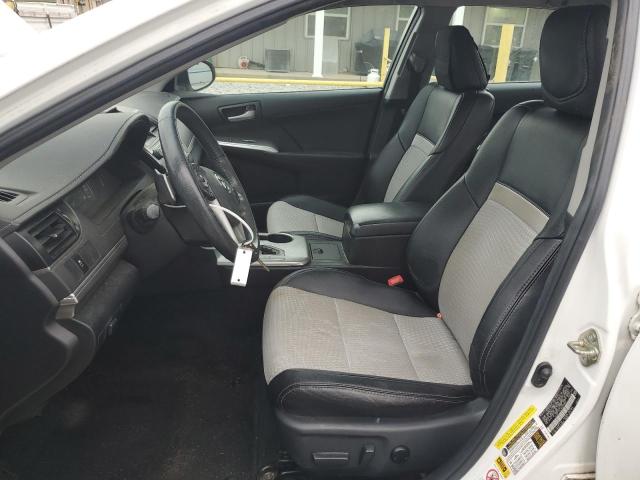  TOYOTA CAMRY 2014 Белы