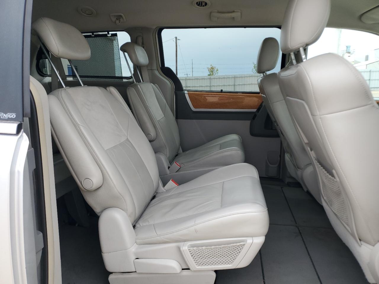 2009 Chrysler Town & Country Limited VIN: 2A8HR64X59R655141 Lot: 57284615