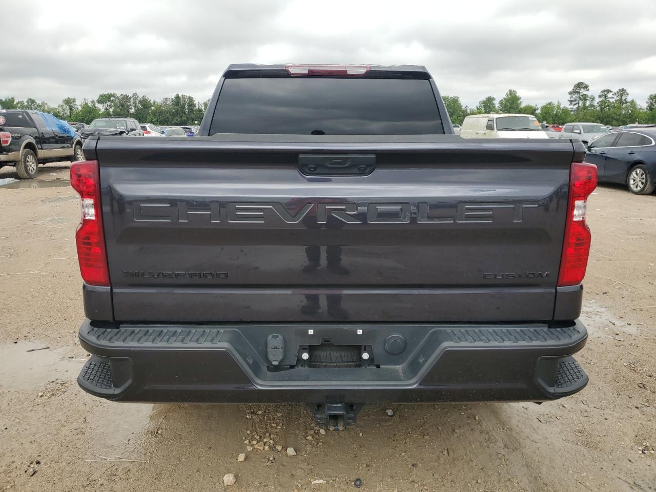 2023 Chevrolet Silverado - Image 6