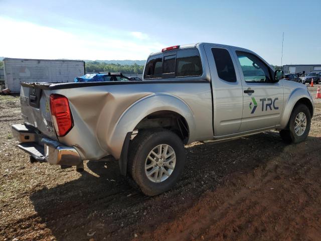  NISSAN FRONTIER 2018 Srebrny
