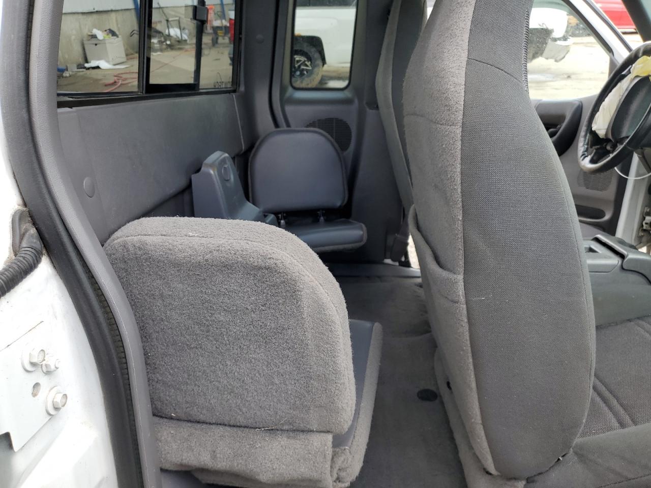 2002 Ford Ranger Super Cab VIN: 1FTZR45E02PB33330 Lot: 56588005