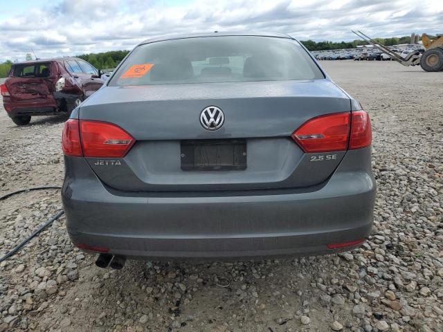  VOLKSWAGEN JETTA 2013 Серебристый