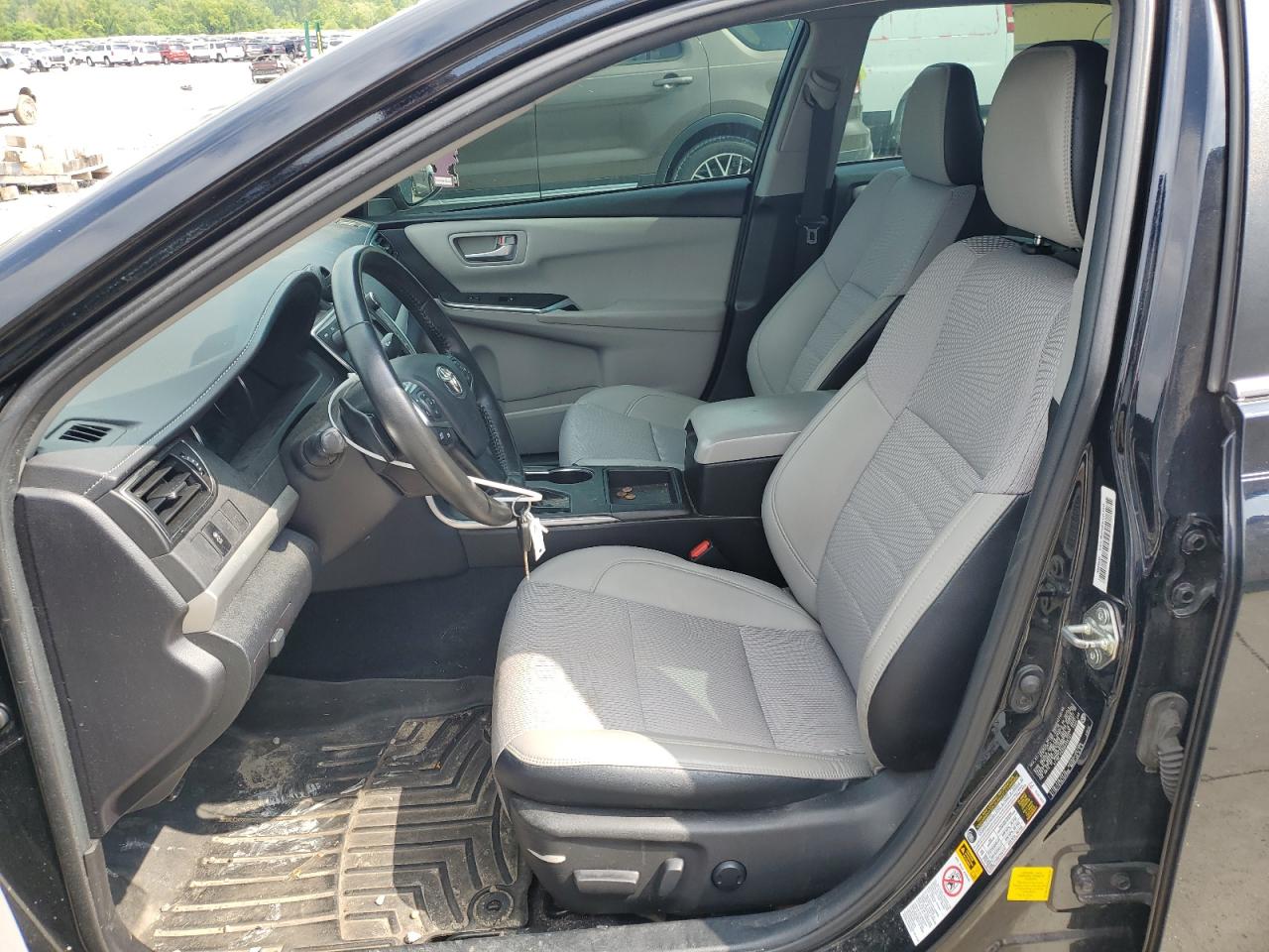 2016 Toyota Camry Le VIN: 4T1BF1FK2GU205131 Lot: 56918595