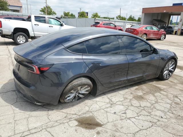  TESLA MODEL 3 2024 Серый