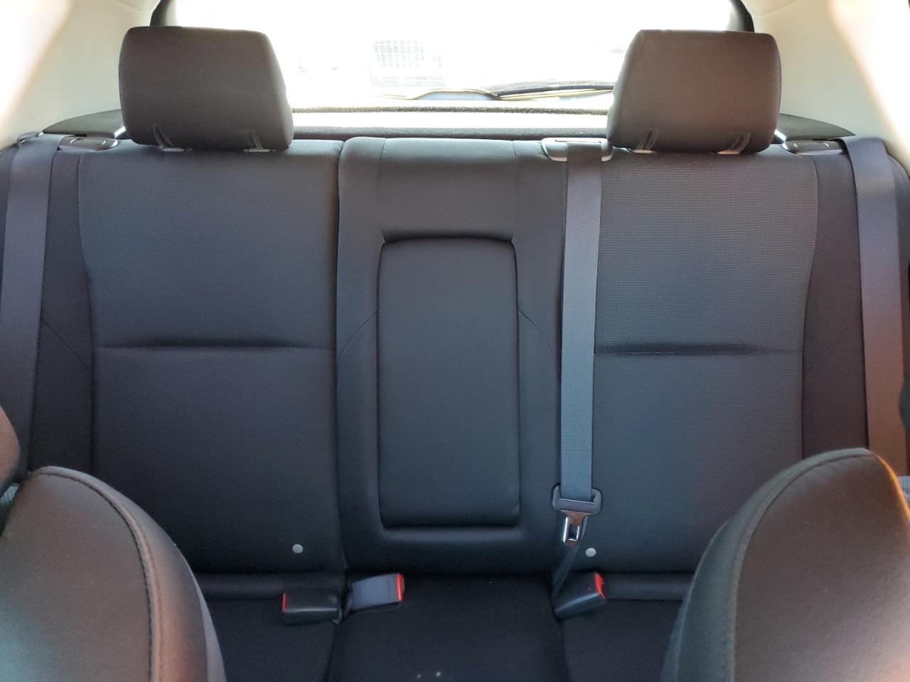 2011 Mazda 3 S VIN: JM1BL1K55B1360182 Lot: 55391355