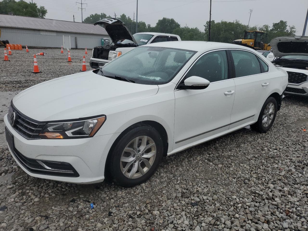 2017 Volkswagen Passat S იყიდება Columbus-ში, OH - Rear End