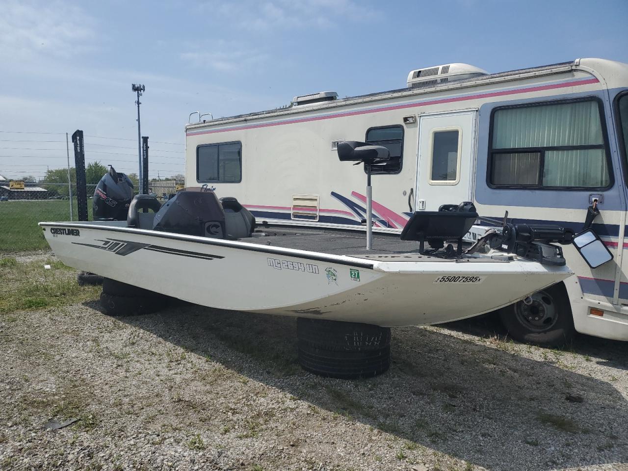 2021 Crestliner Boat for Sale in Dyer, IN - Undercarriage
