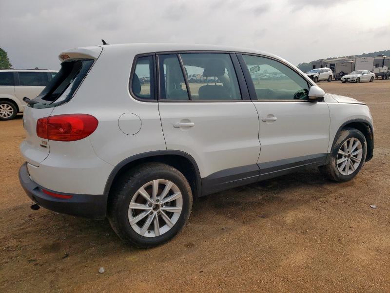Parquets VOLKSWAGEN TIGUAN 2017 White